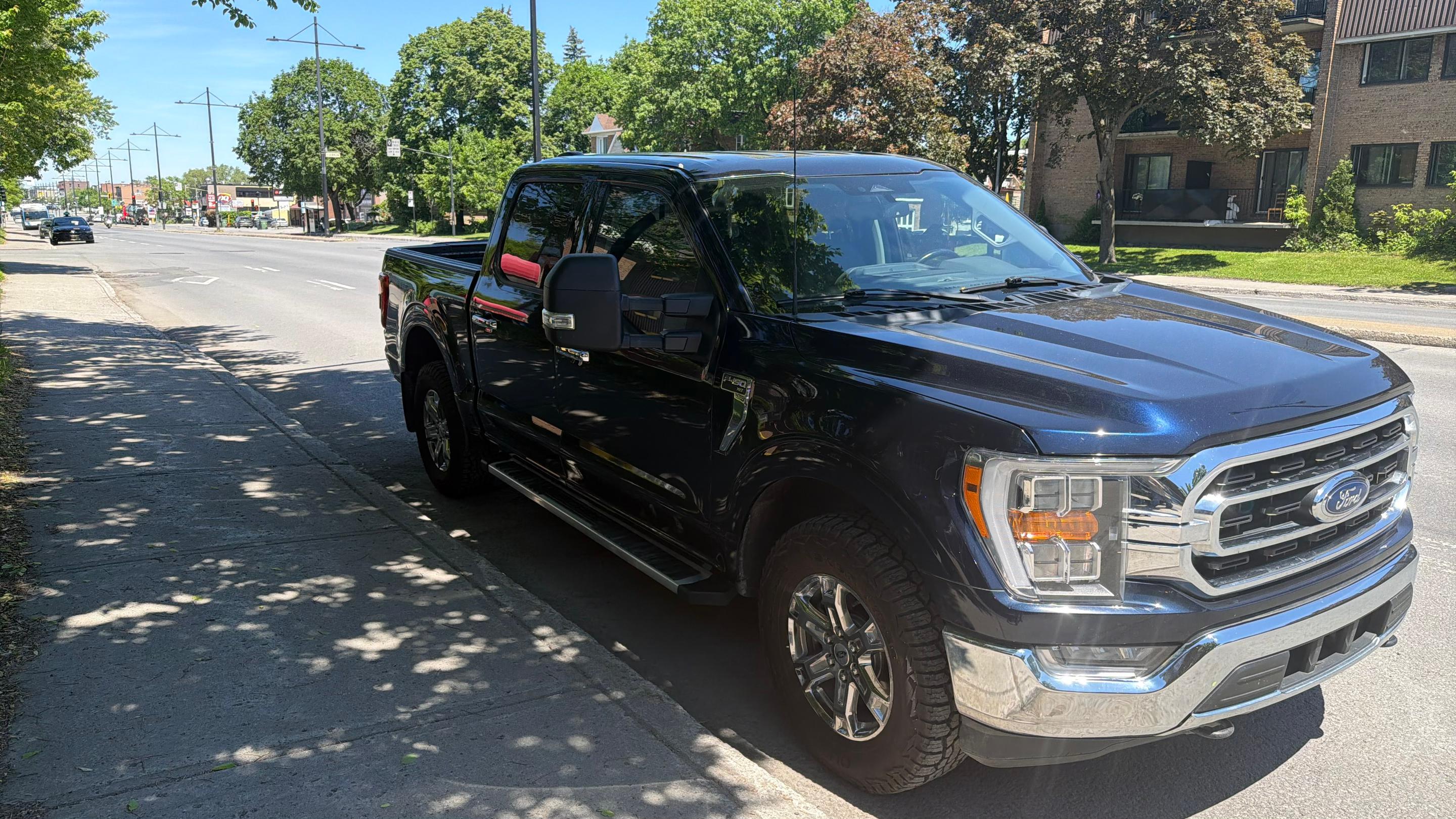Ford F-150 2022 in Montréal, QC