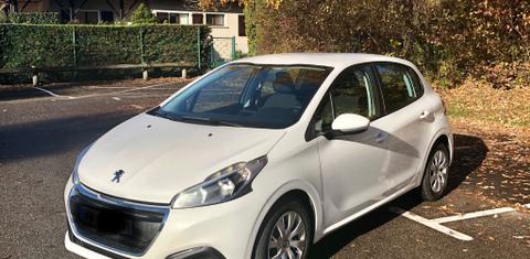 Peugeot 208 2015