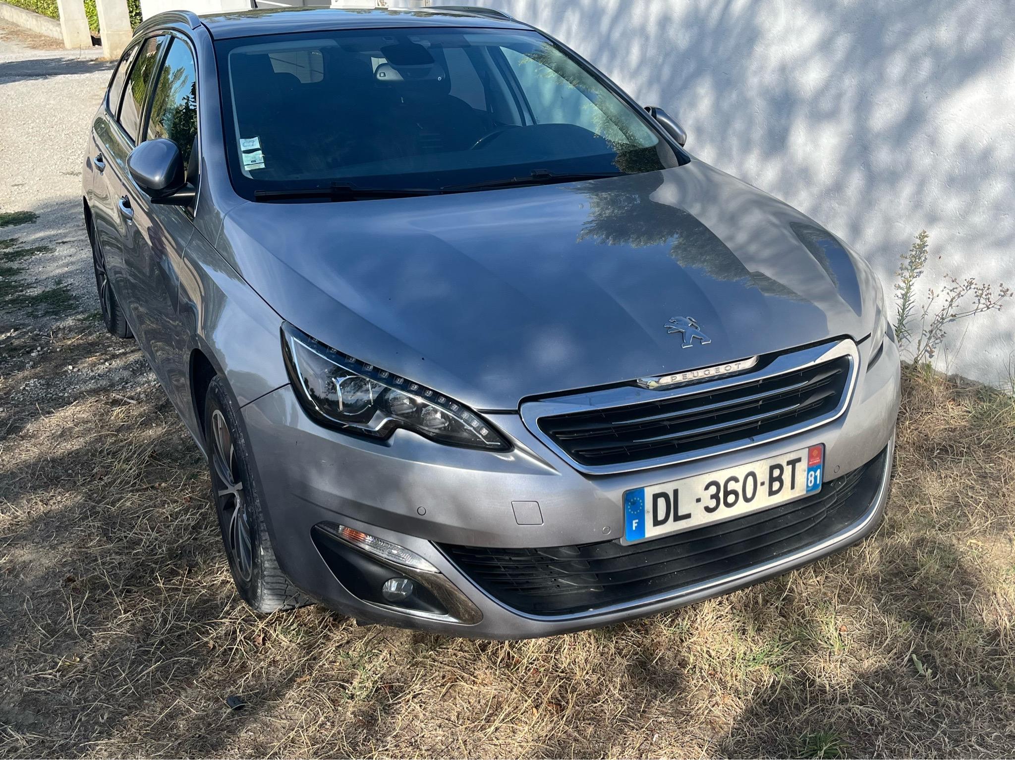 Peugeot 308 2014 in Carcassonne