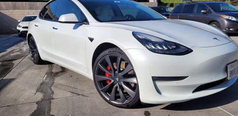 Tesla Model 3 2020