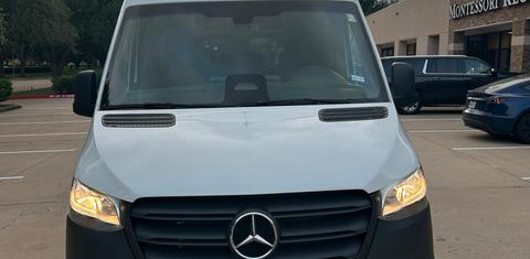 Mercedes-Benz Sprinter 2025