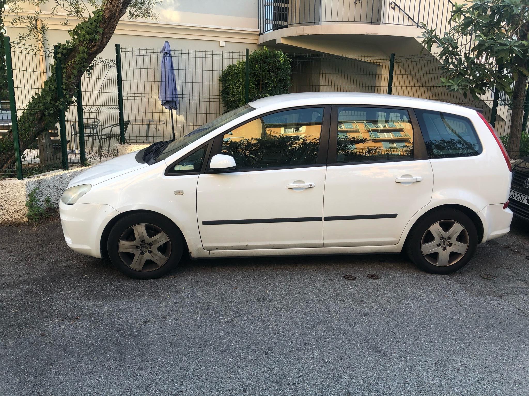 Ford C-MAX 2009 à Antibes