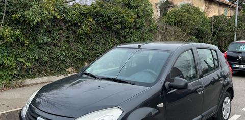 Dacia SANDERO 2010