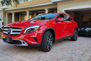 Mercedes-Benz GLA car