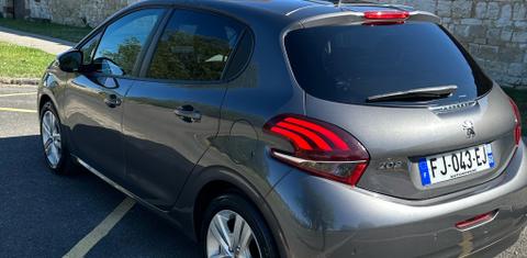 Peugeot 208 2017