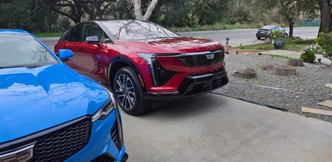 Cadillac OPTIQ 2025