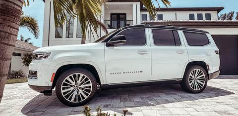 Jeep Grand Wagoneer 2023