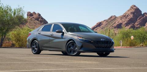 Hyundai Elantra 2023