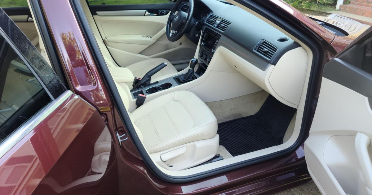 Volkswagen Passat 2014 rental in Columbia, SC by Cruise T. Turo