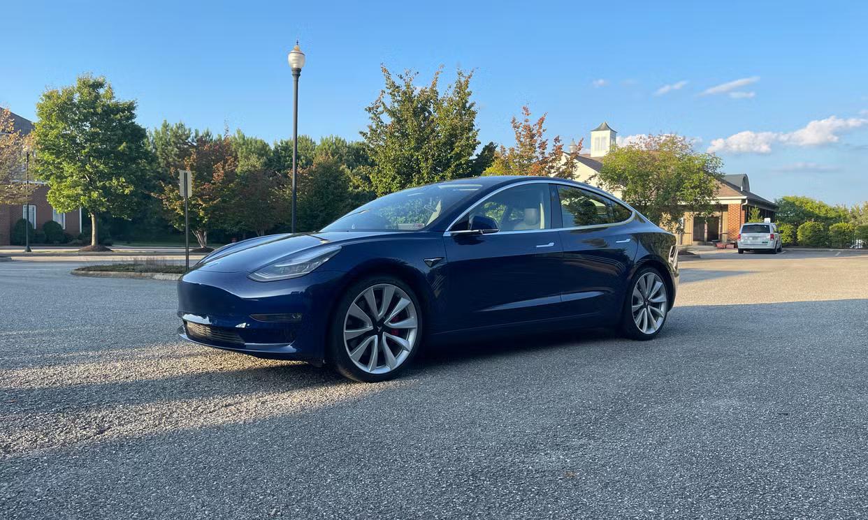 Tesla Model 3 2019 in Ocean Springs, MS