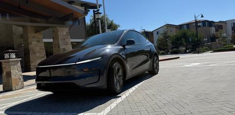 Tesla Model Y 2026