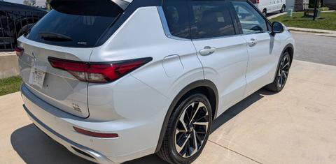 Mitsubishi Outlander 2024