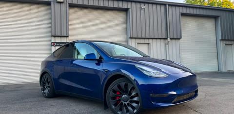 Tesla Model Y 2024