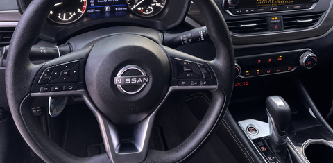 Nissan Altima 2023