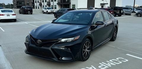 Toyota Camry 2022