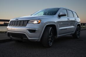 Jeep Grand Cherokee car