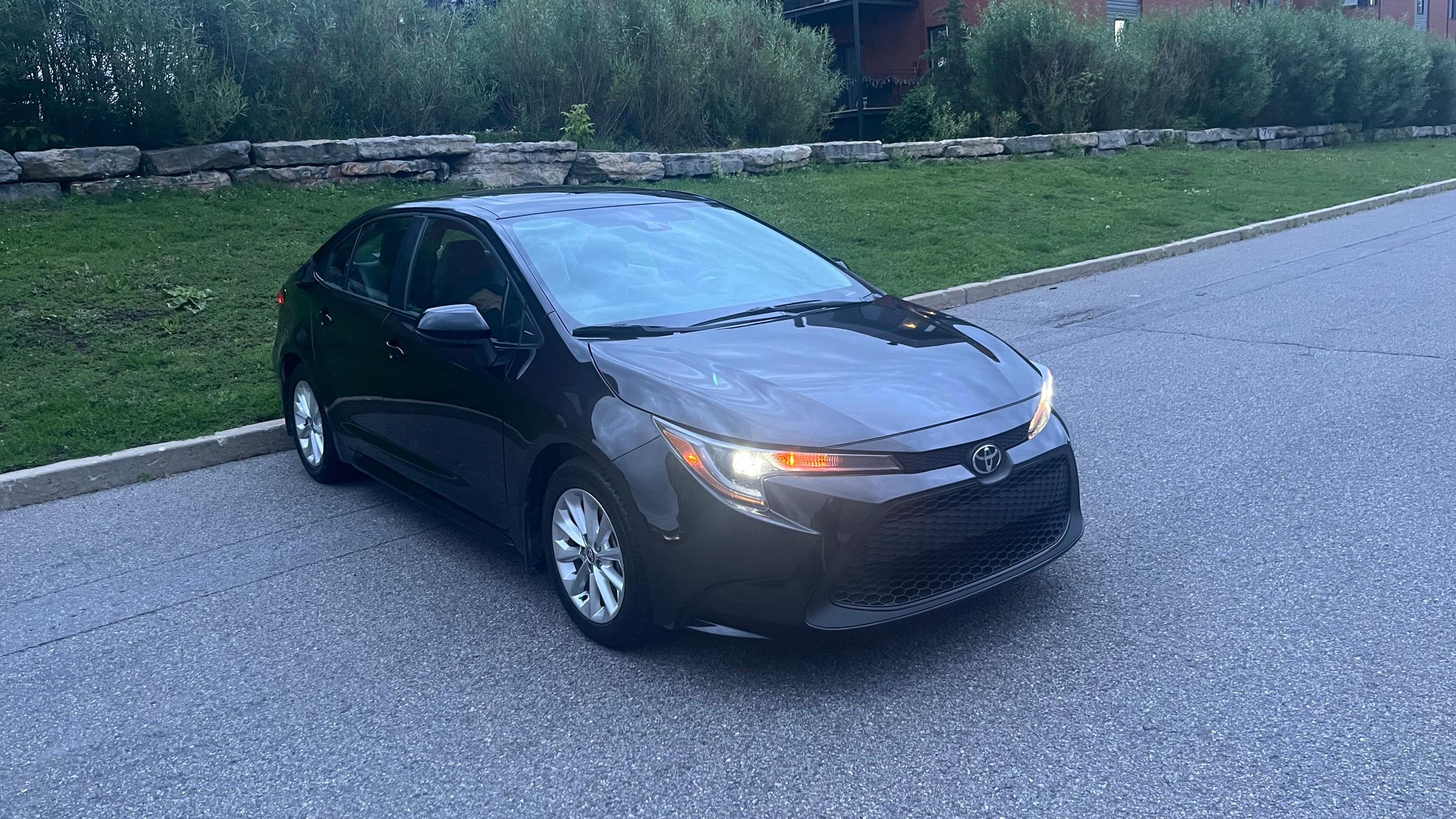 Toyota Corolla 2021 in Dorval, QC