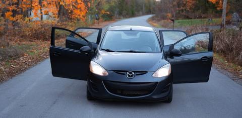 Mazda Mazda2 2012