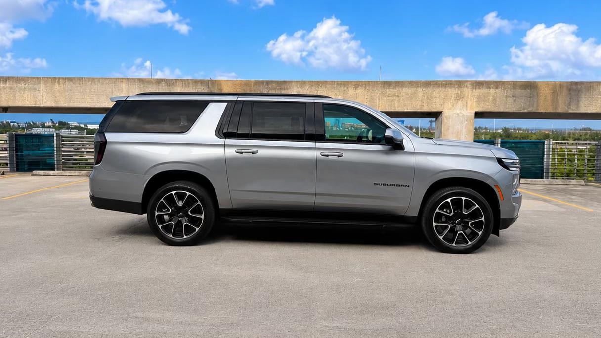Chevrolet Suburban 2025 in Fort Lauderdale, FL