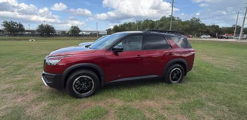 Nissan Pathfinder 2024