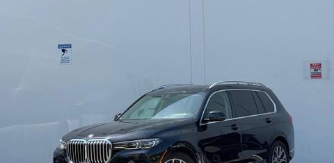 BMW X7 2021