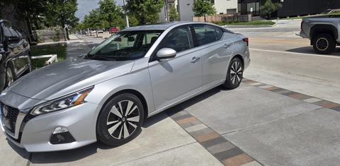 Nissan Altima 2019