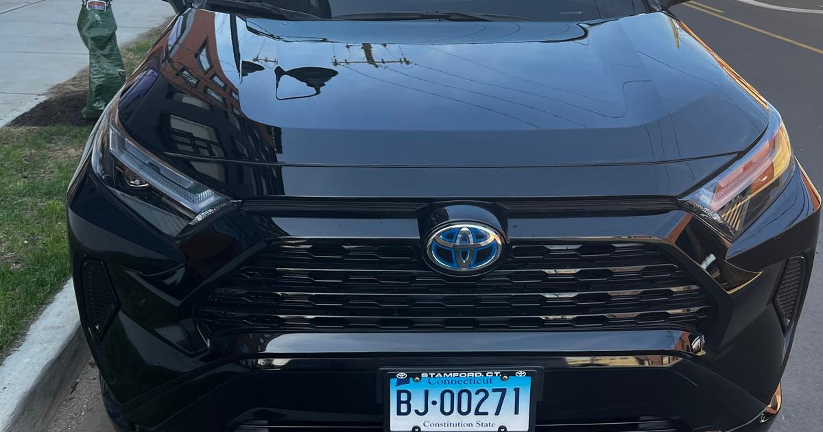Toyota RAV4 Hybrid 2022 rental in Stamford, CT by Sherlon B. Turo