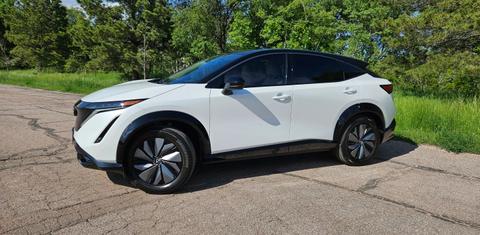 Nissan ARIYA 2025