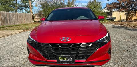 Hyundai Elantra 2021