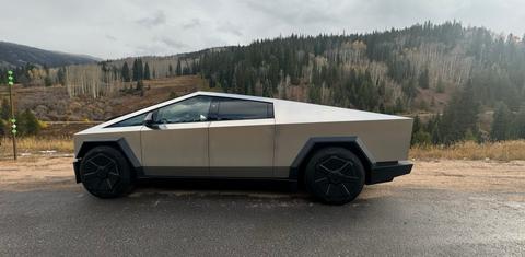 Tesla Cybertruck 2024
