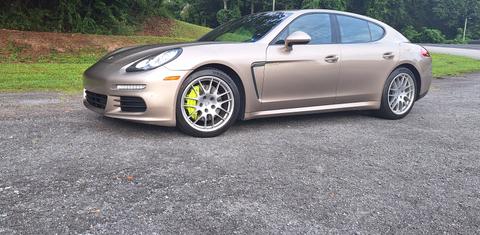 Porsche Panamera 2016