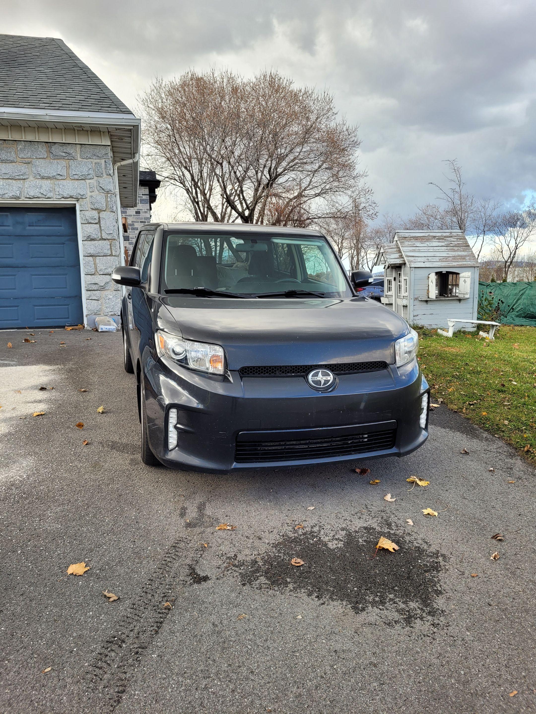 Scion xB 2015 à Québec, QC