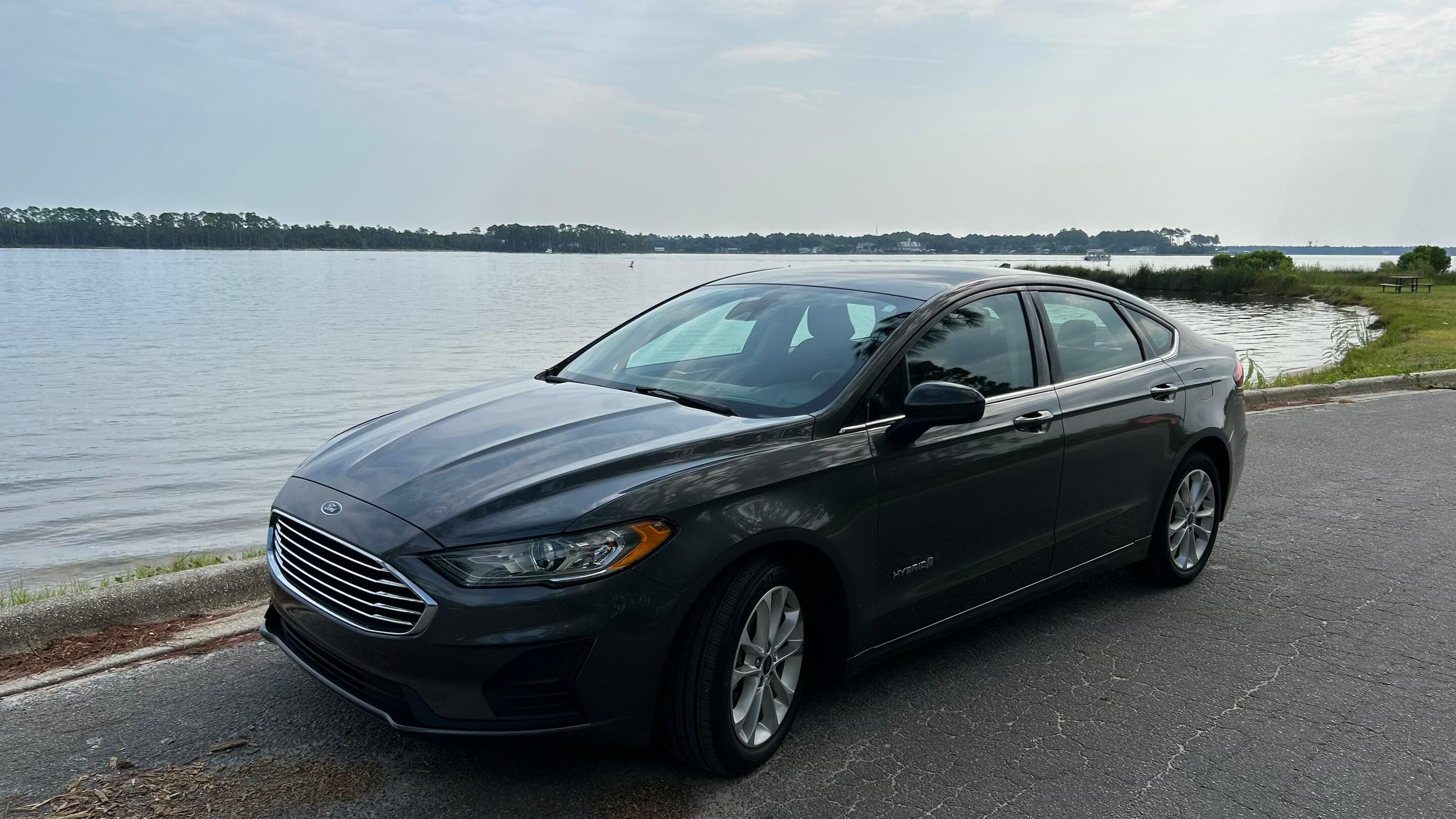 Ford Fusion Hybrid 2019 in Fort Walton Beach, FL