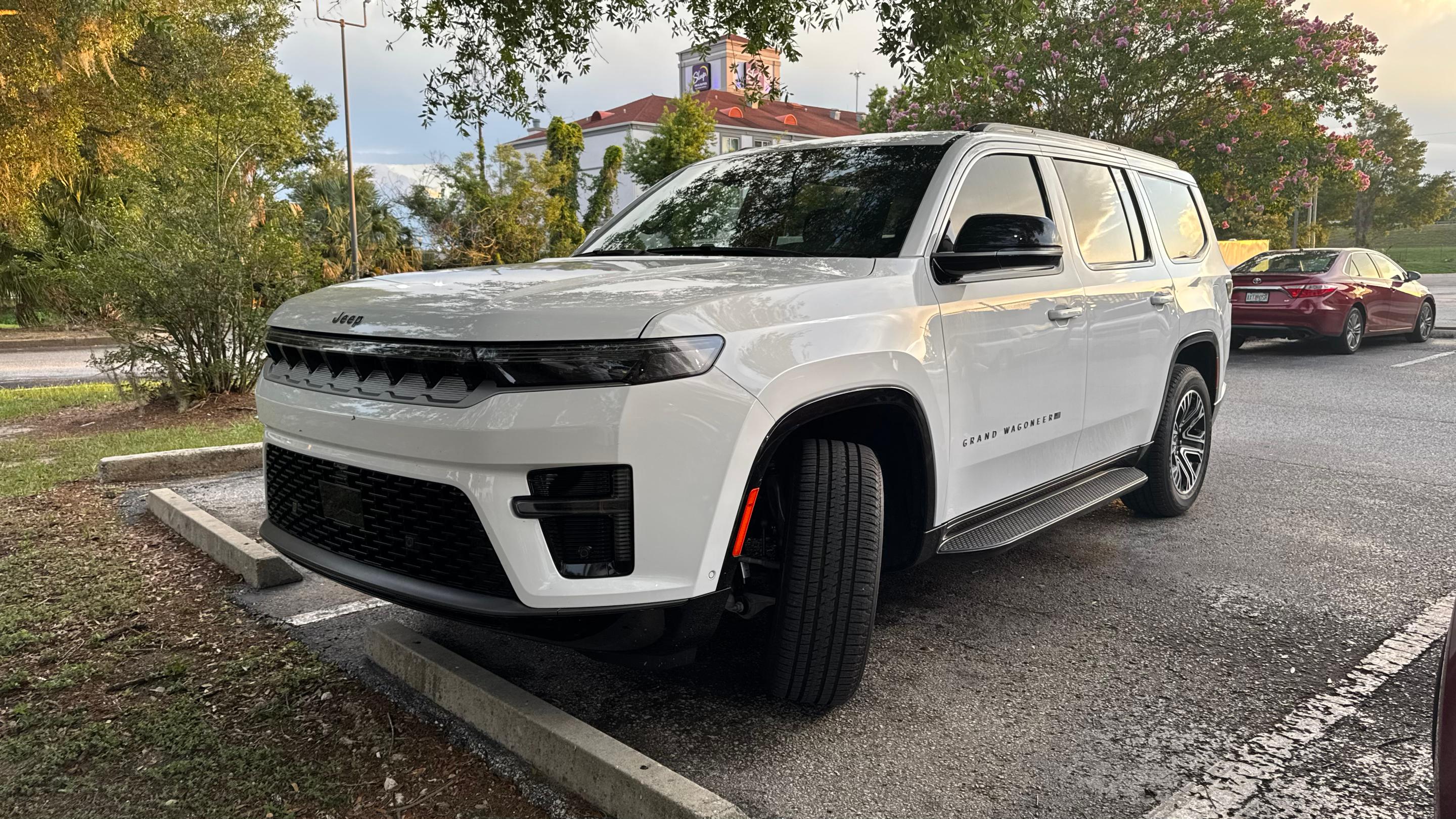 Jeep Grand Wagoneer 2026 in 