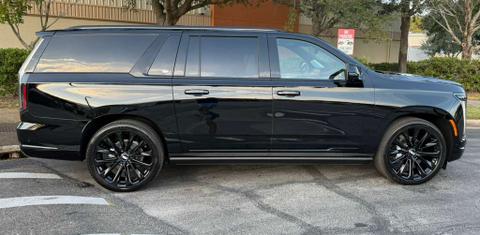 Cadillac Escalade ESV 2025