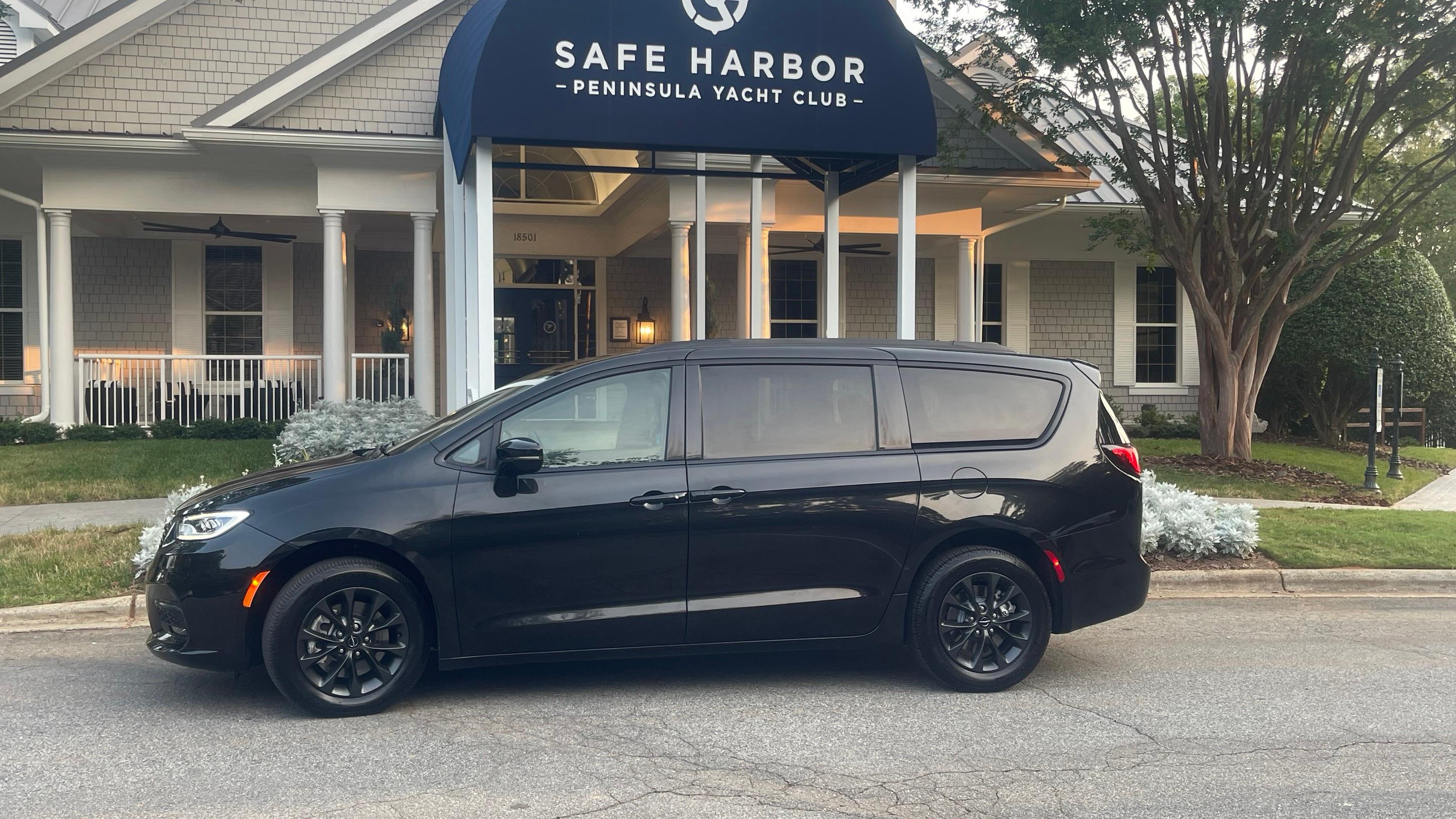 Chrysler Pacifica 2021 in Cornelius, NC