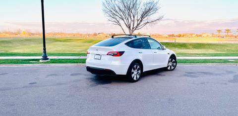 Tesla Model Y 2021
