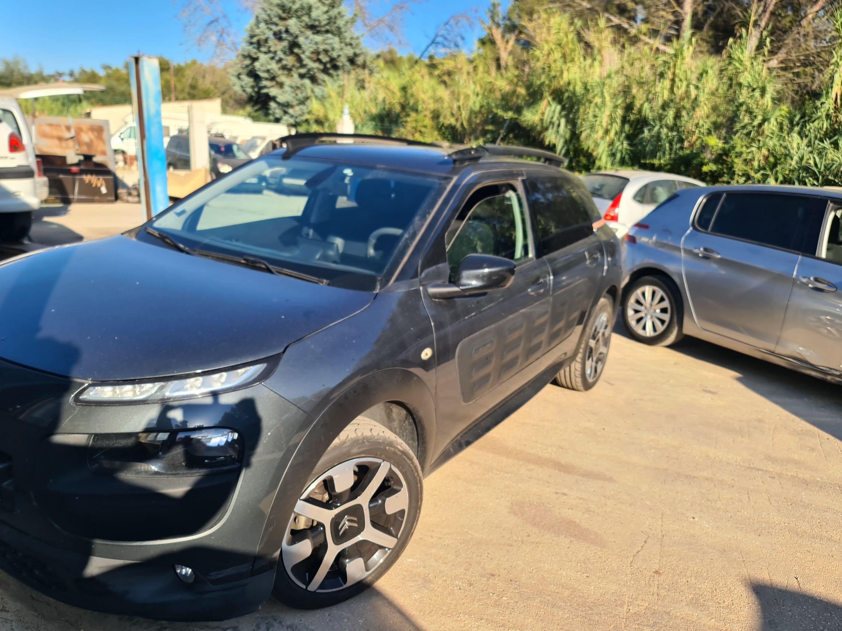 Citroen C4 CACTUS 2016 à Hyères