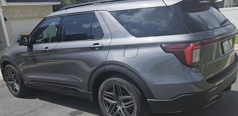 Ford Explorer 2025