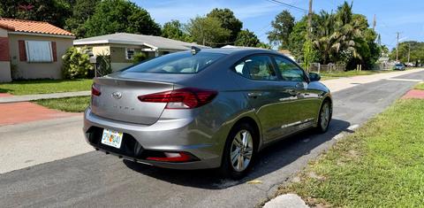 Hyundai Elantra 2019