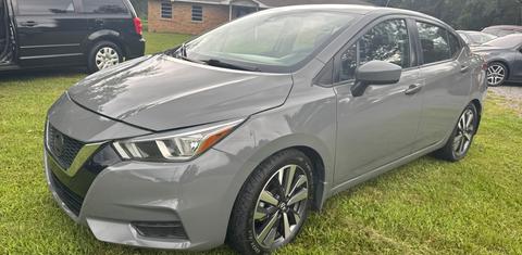 Nissan Versa 2020