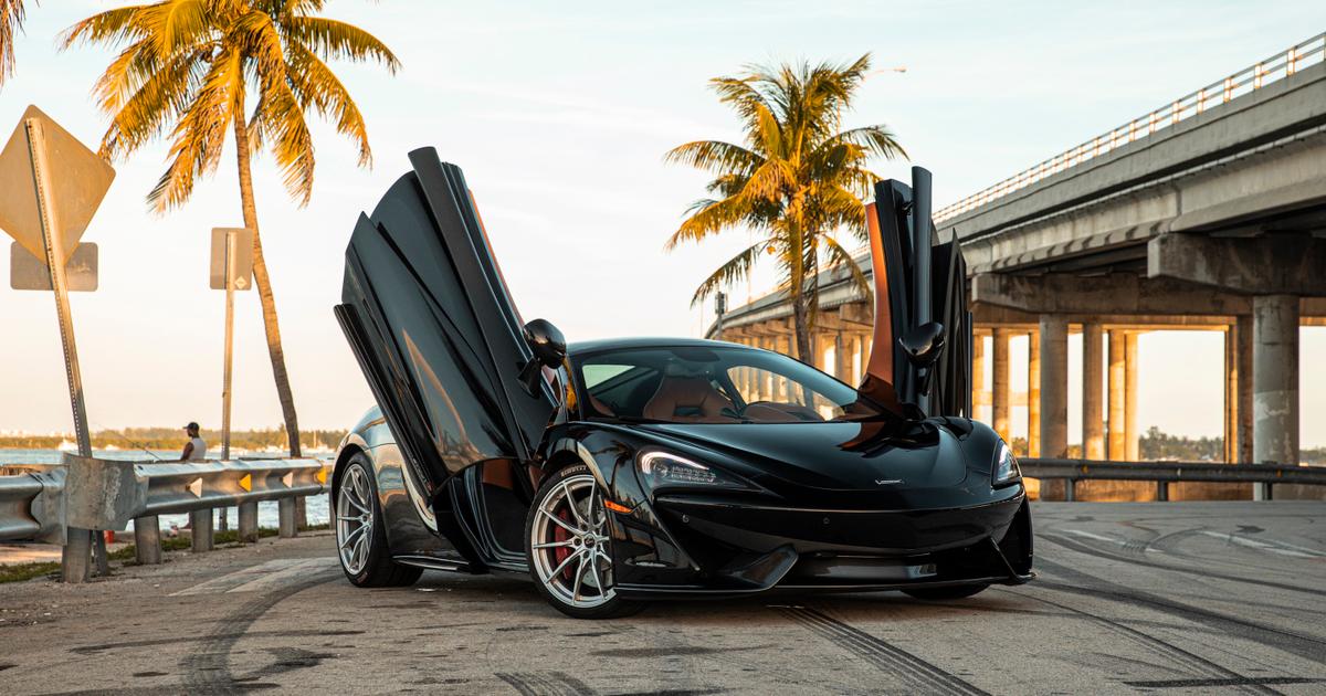 McLaren 570GT 2017 rental in Miami, FL by Jacky C. Turo