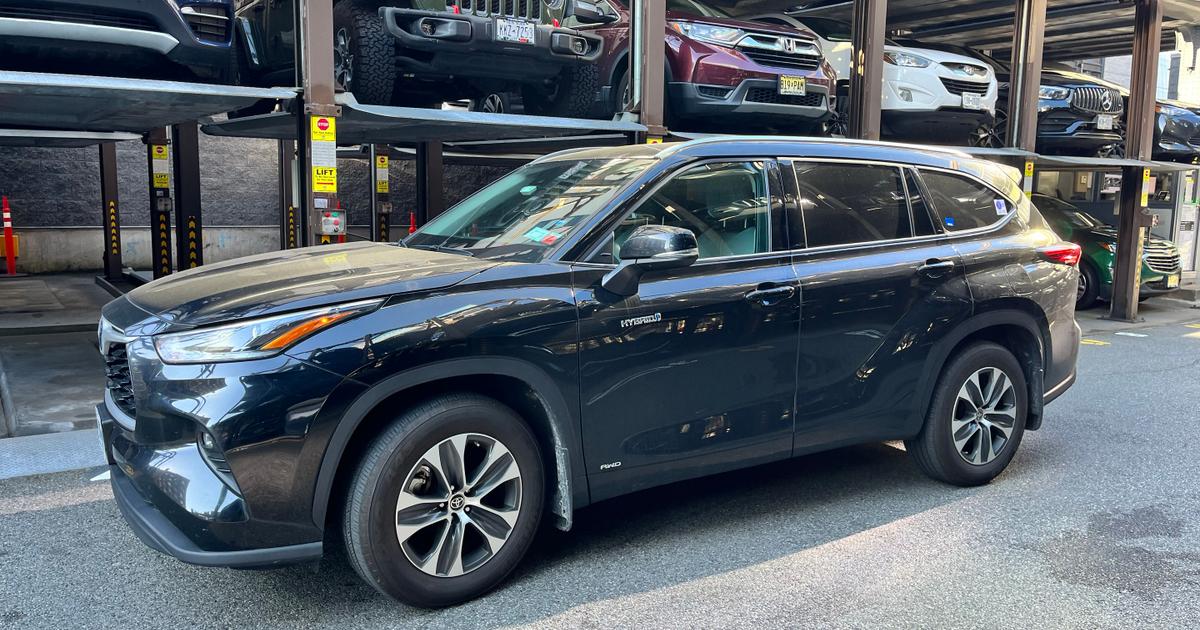 Toyota Highlander Hybrid 2021 rental in New York, NY by Jonathan S. | Turo