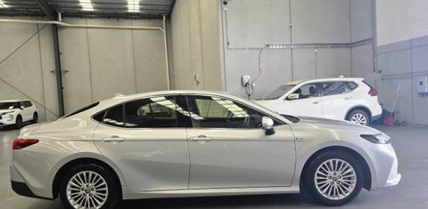 Toyota CAMRY 2024