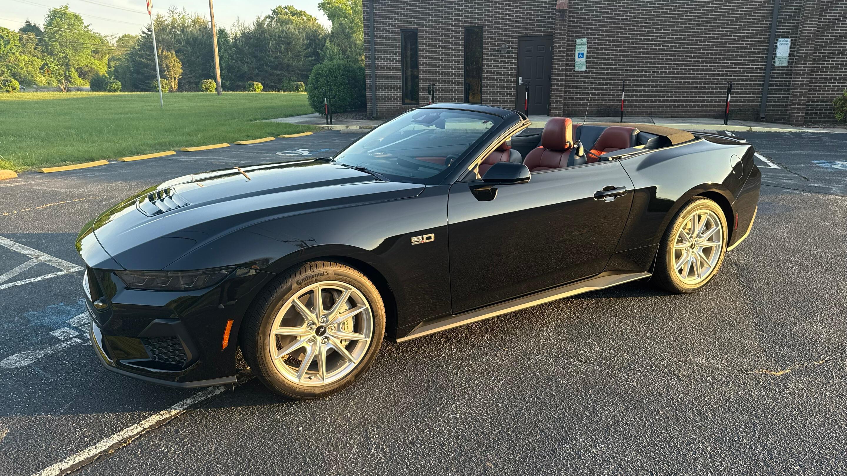 Ford Mustang 2025 in Greensboro, NC