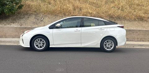 Toyota Prius 2017