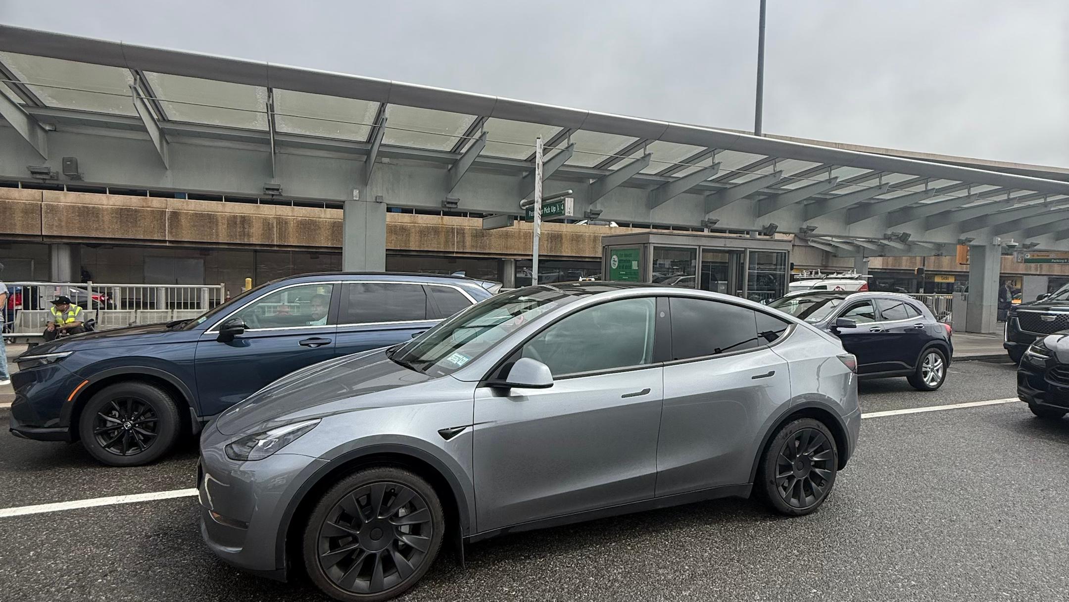 Tesla Model Y 2024 in Newark, NJ