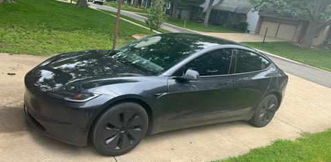 Tesla Model 3 2025