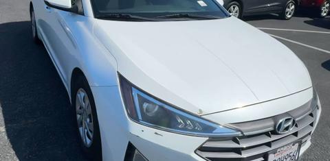 Hyundai Elantra 2019