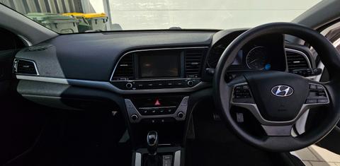 Hyundai ELANTRA 2017